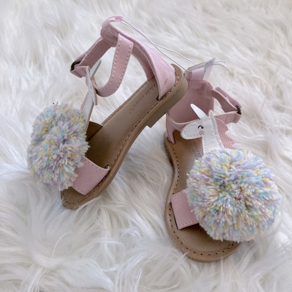 Toddler size 5 old navy unicorn sandals